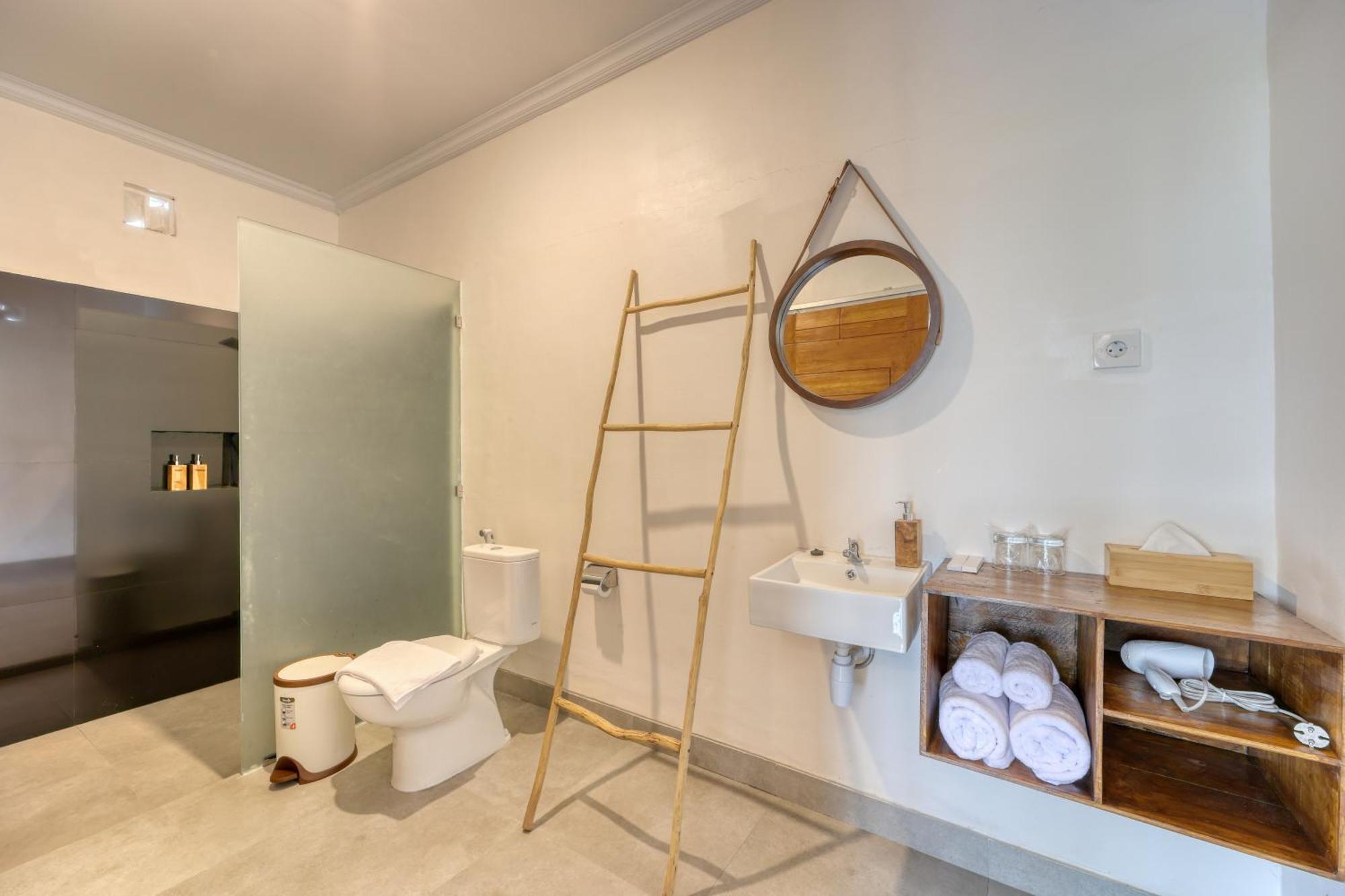 Kelingking Puri Suci Villa Batumadeg Экстерьер фото